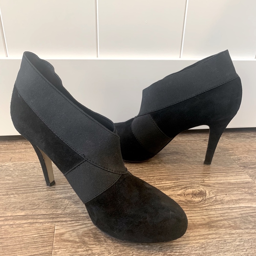 Jessica Simpson Black Suede Heeled Booties Size 8